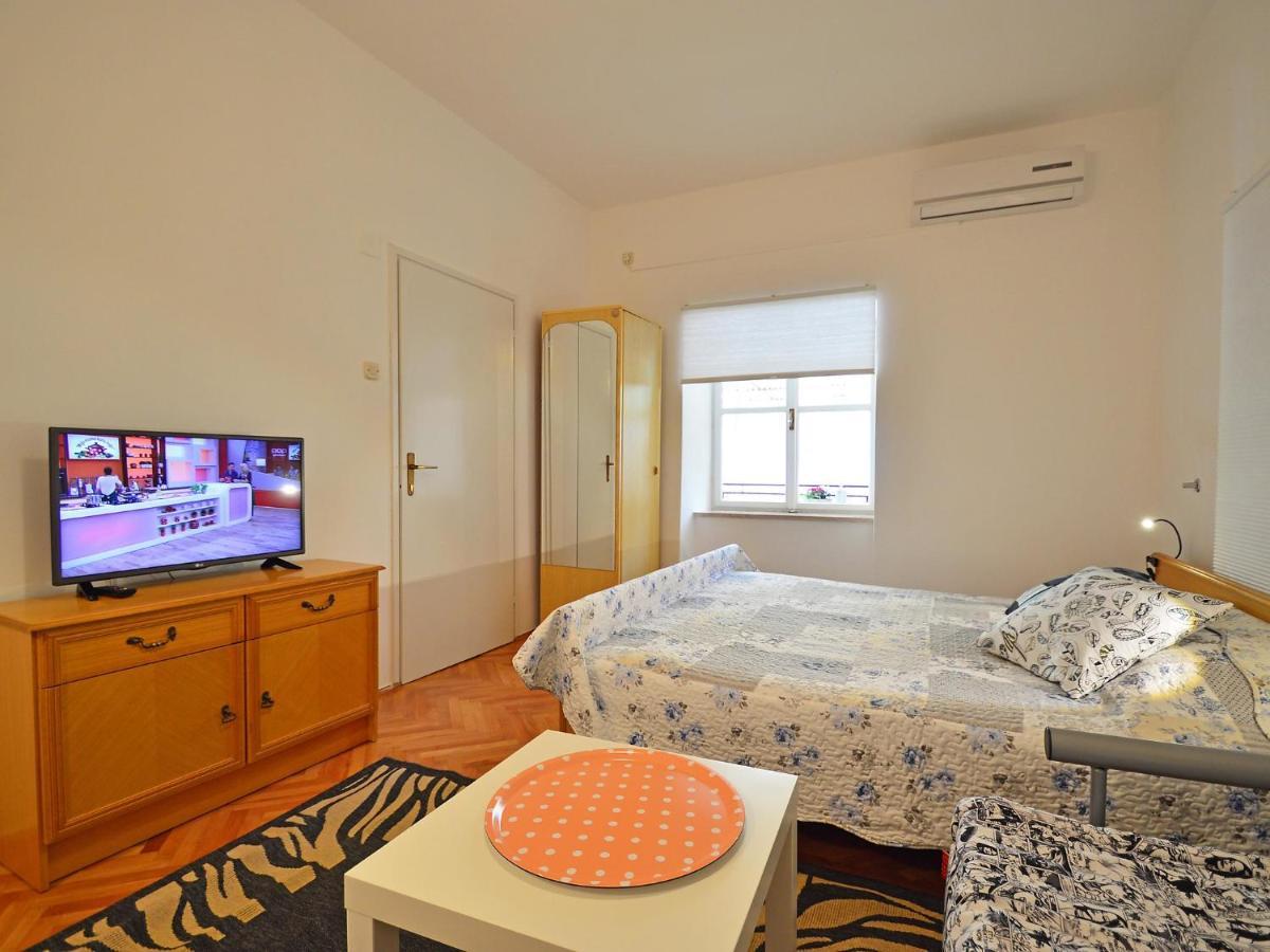 Apartment Cmiljina-1 Senj  Ngoại thất bức ảnh